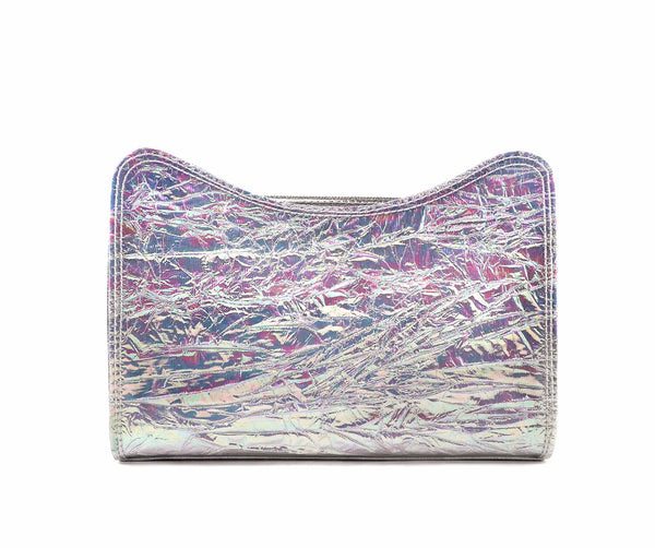 Iridescent clutch outlet