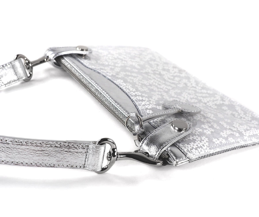 Long Strap in Silver Metallic Leather